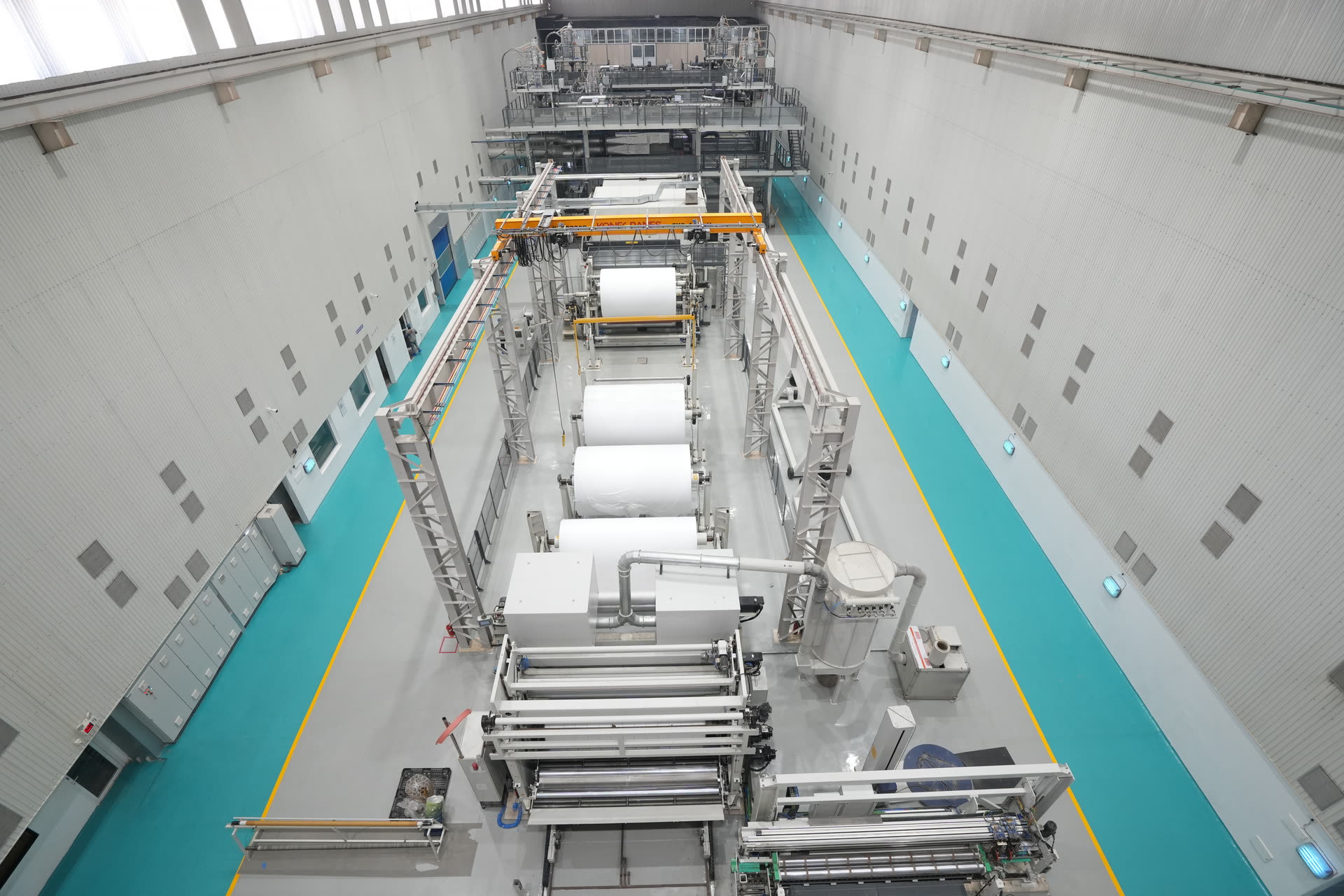 Nonwoven fabric rolls on the KTEX production line